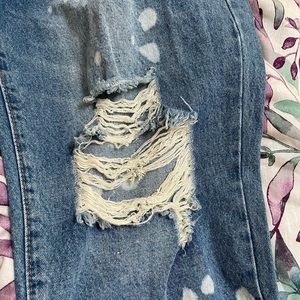 Almost famous distressed boyfriend jeans in size 18